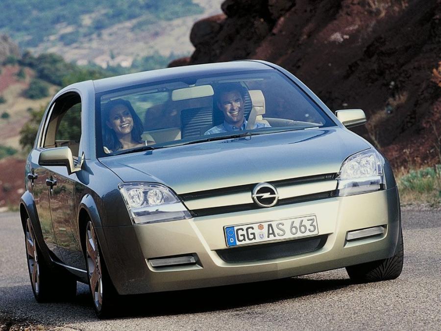  Opel Signum 2 Concept 2001 года  (фото 9 из 25)